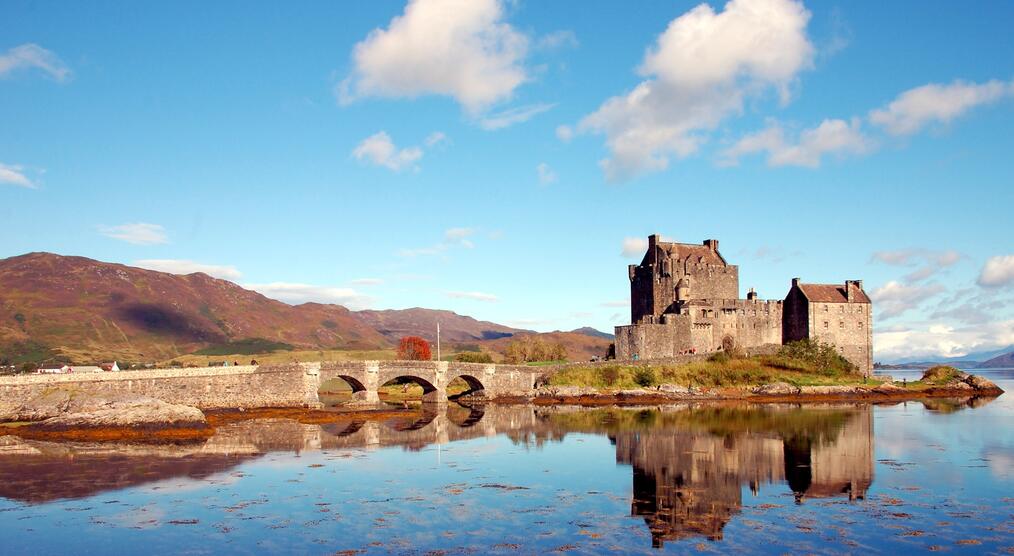 Die wunderschön gelegene Eilean Donan Castle