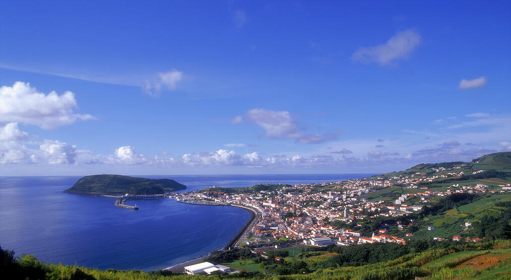 Blick auf die Insel Faial 