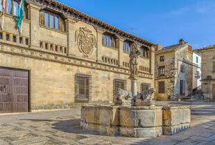 Löwenbrunnen in Baeza