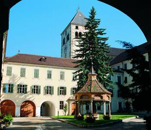 Kloster Neustift Innenanlage