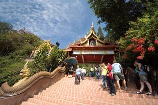 Weg zum Doi Suthep