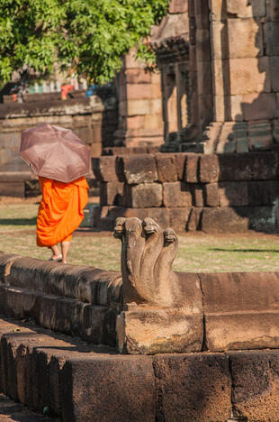 Mönch in Phanom Rung