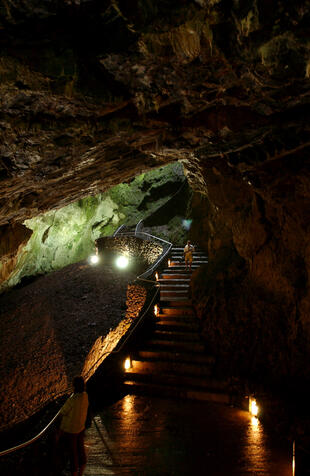 Höhle in Terceira