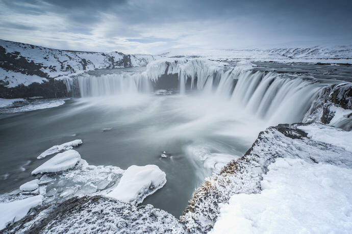 schneeweißer Godafoss