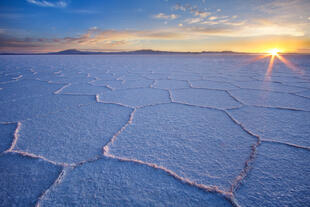 Sonnenaufgang am Salar de Uyuni