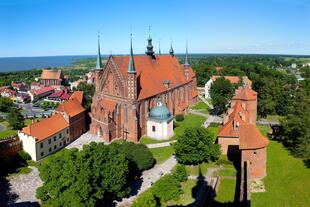 Der Frauenburger Dom aus der Vogelperspektive