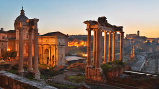 Forum bei Sonnenuntergang