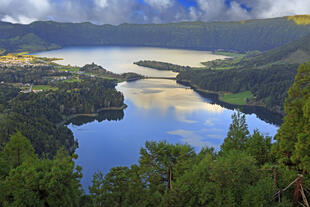 Lagoa Azul und Lagoa Verde