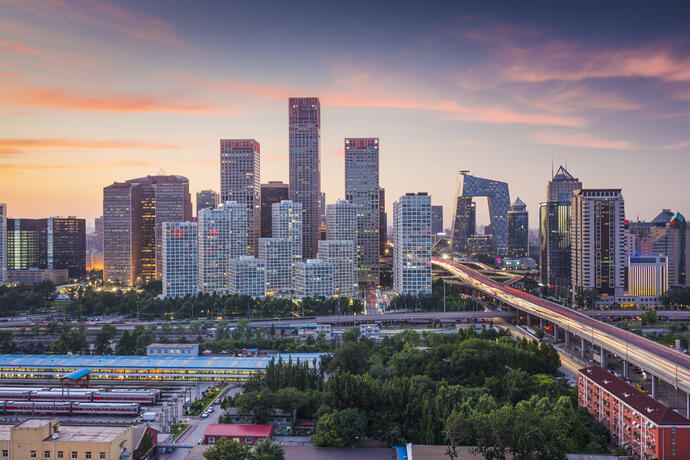 abendliche Skyline von Peking 