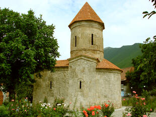 Bergdorf Kish mit Museumskirche