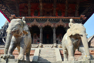 Statuen am Durbar Square