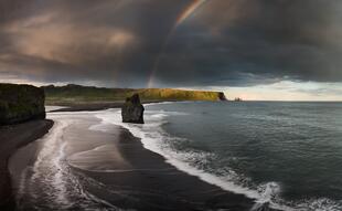 Schwarzer Sandstrand Reynisfjara