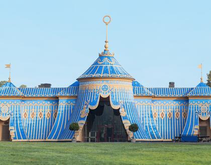 Eins der berühmten Kupferzelte im Hagaparken