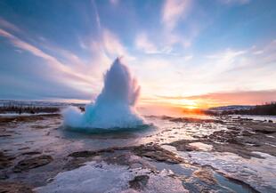 Eruption des Strokkur Geysirs