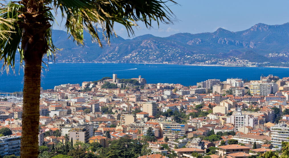 Blick ueber Cannes