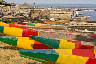 Fischerboote in Ziguinchor