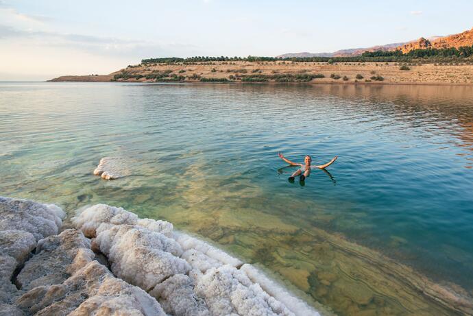 Baden im Toten Meer