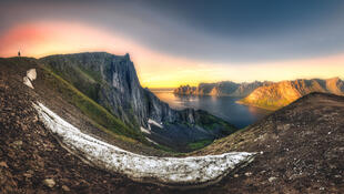 Gebirgswelt bei Tromsø