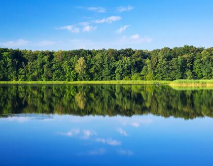 Idyllische Landschaften der Masurischen Seenplatte