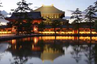 Todaiji Tempel bei Sonnenuntergang