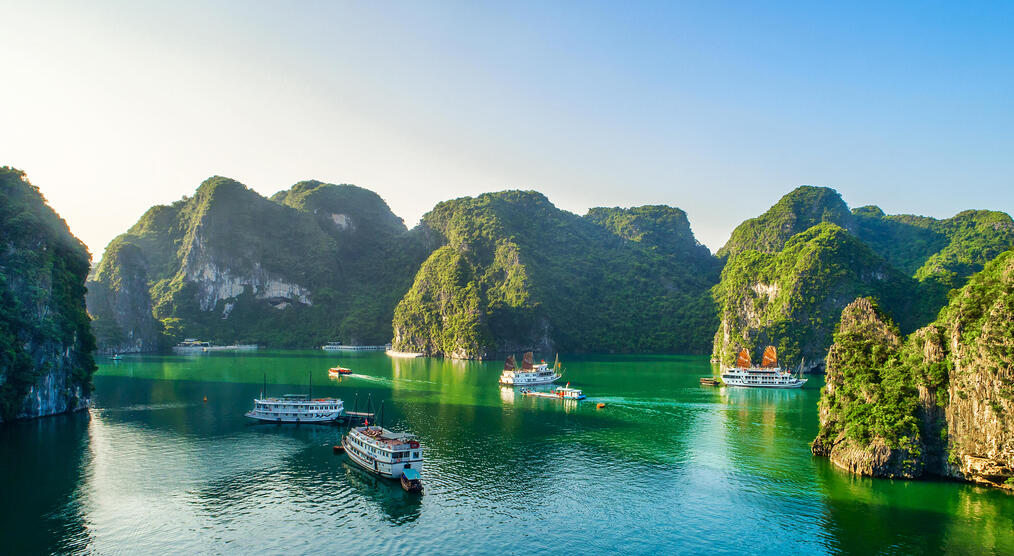 Die Halong Bucht als Ziel einer Kombinationsreise