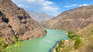 Fluss Naryn nahe des Dorfes Kazarman 