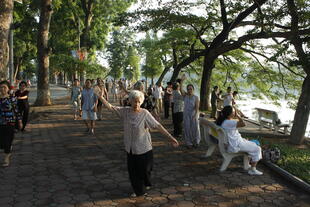 Tai-Chi in Hanoi