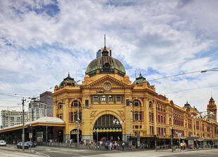 Flinders Station 