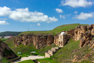 Diri Baba Mausoleum