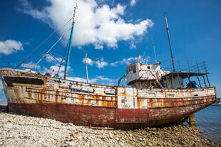 Schiffsfrack am Strand von Camaret-sur-mer