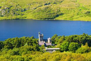 Glenveagh Castle im Raum Donegal