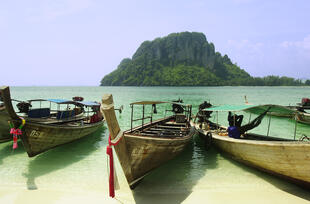 Boote am Strand