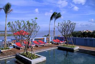 Roof Top Pool