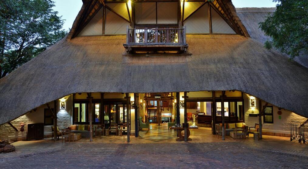 Victoria Falls Safari Lodge