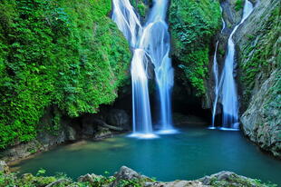 Lombo do Cedro Wasserfälle