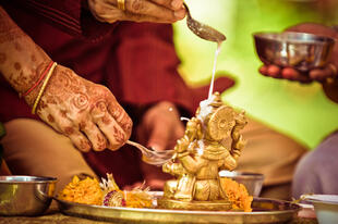 Opfergabe am Thaipusam Fest 