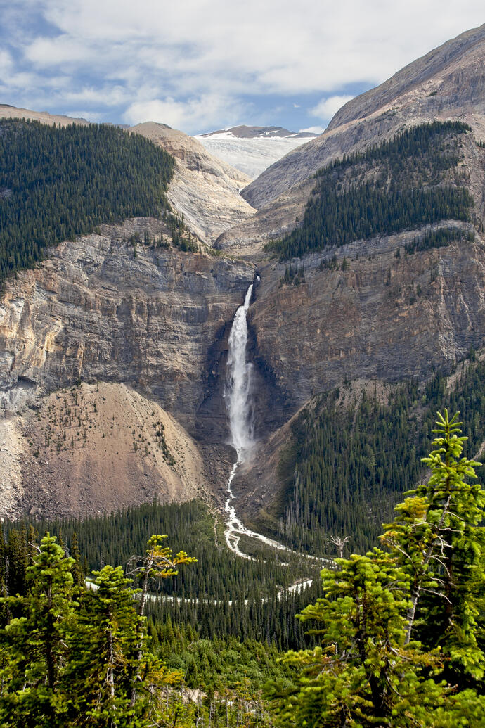 Takakkaw Falls 