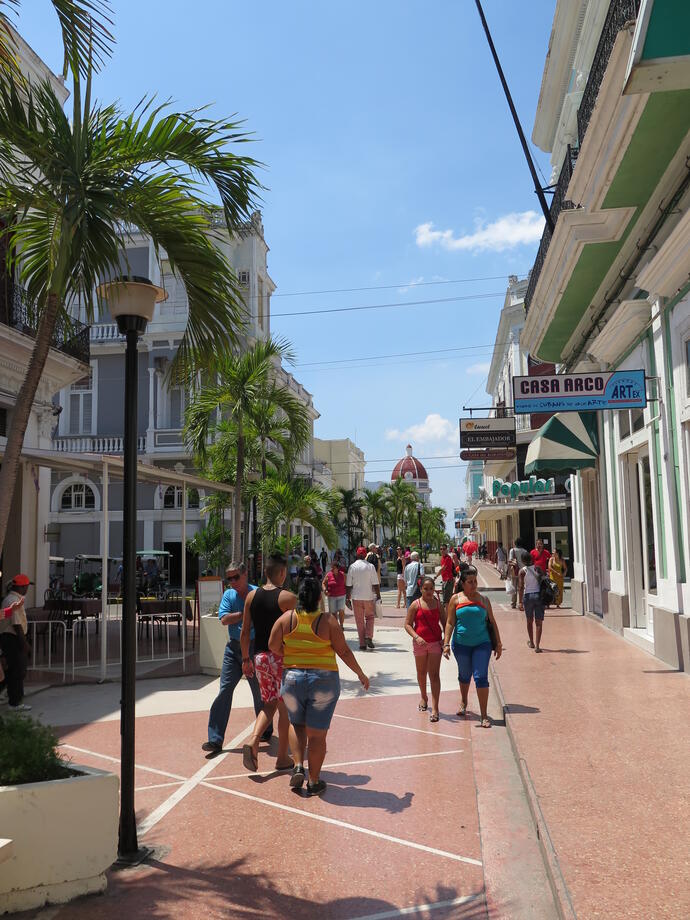 Fußgängerzone in Cienfuegos 