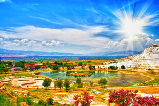 Blick auf Kalkterrassen in Pamukkale