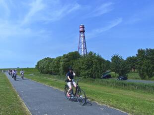 Der höchste Leuchtturm Deutschlands: Campener Leuchtturm