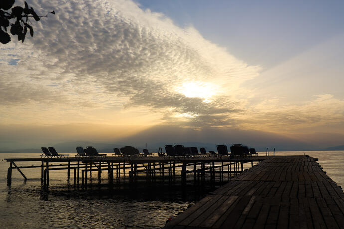 Sonnenuntergang am Strand von Dassia