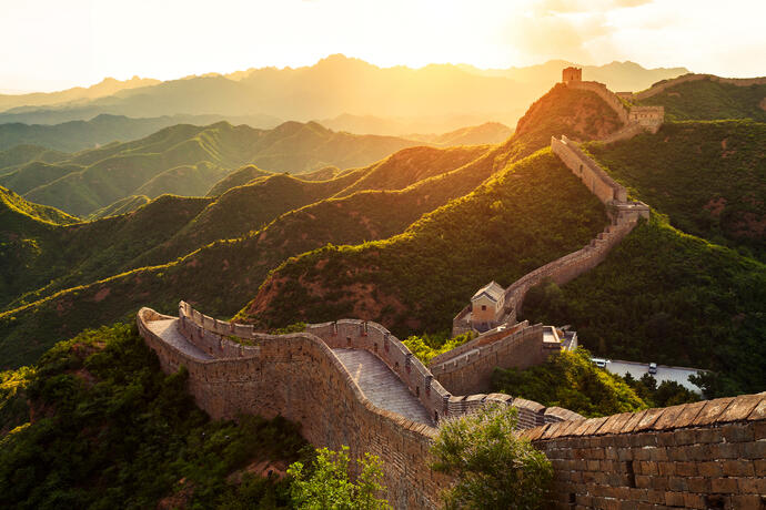 Große Mauer bei Badaling im Abendlicht 