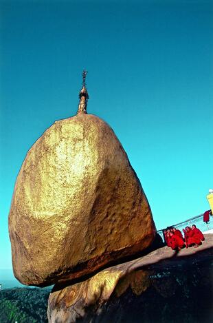 Goldener Felsen