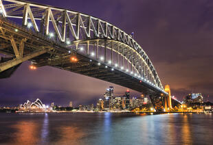 Ostseite der Harbour Bridge