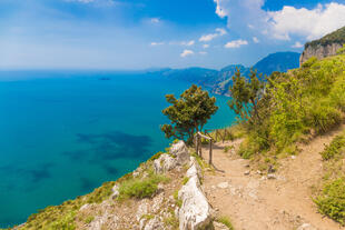 Wandern entlang der Amalfiküste