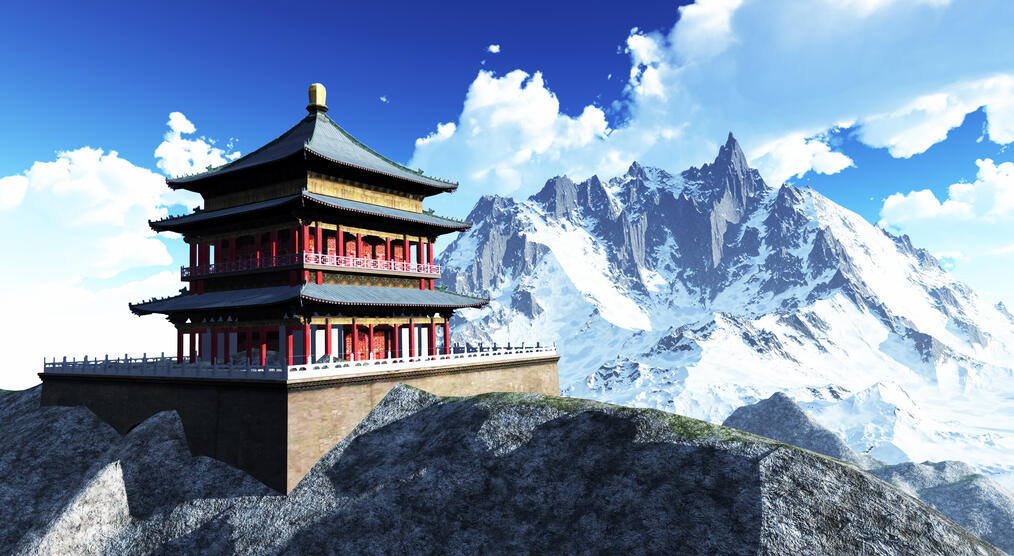 Sonnentempel in der Bergen vom Himalaya