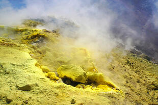 Fumarole auf Vulcano