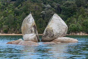 Split Apple Rock 