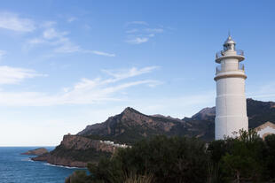 Leuchtturm in Puerto de Sóller