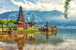 Ulun Danu Tempel am Bratan-See